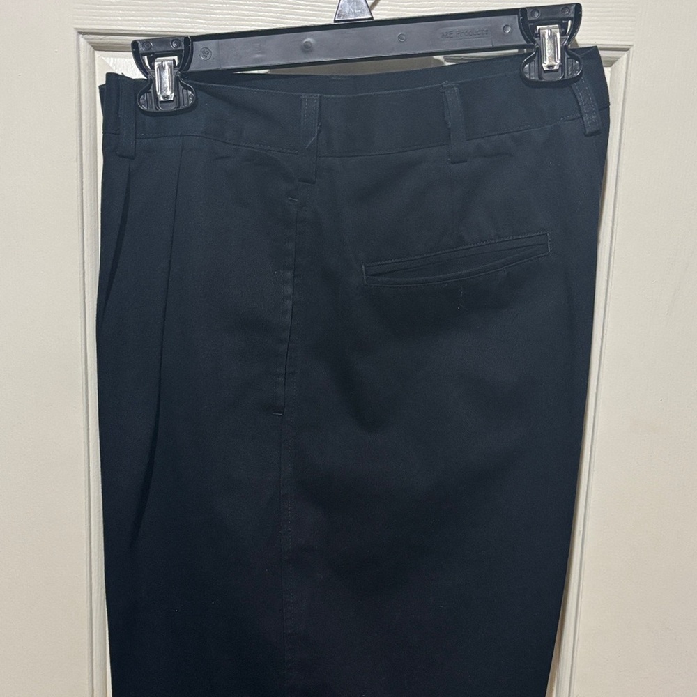 Men's Straight Leg Pleated Black Pants